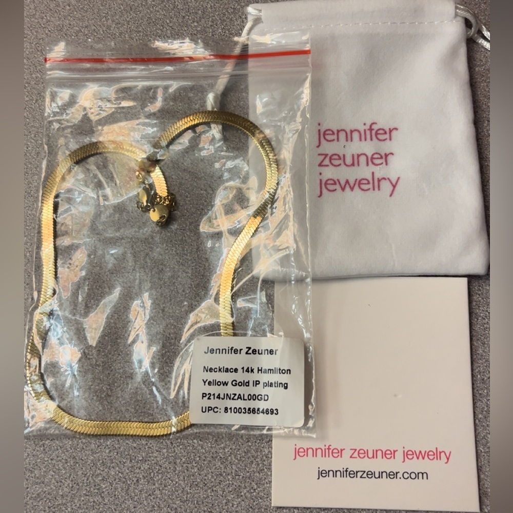 New Jennifer Zeuner Necklace